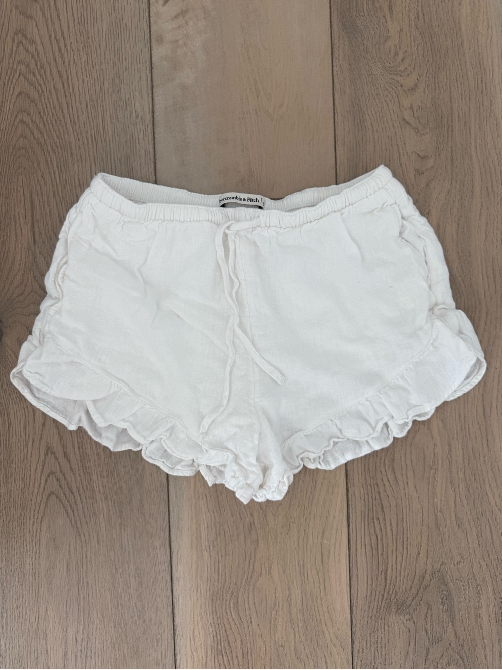 Abercrombie & Fitch Ruffle Pull-on Shorts